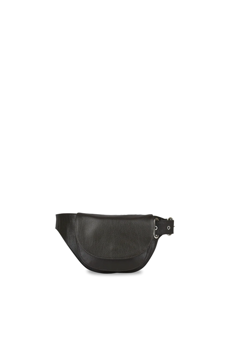 Eliza belt