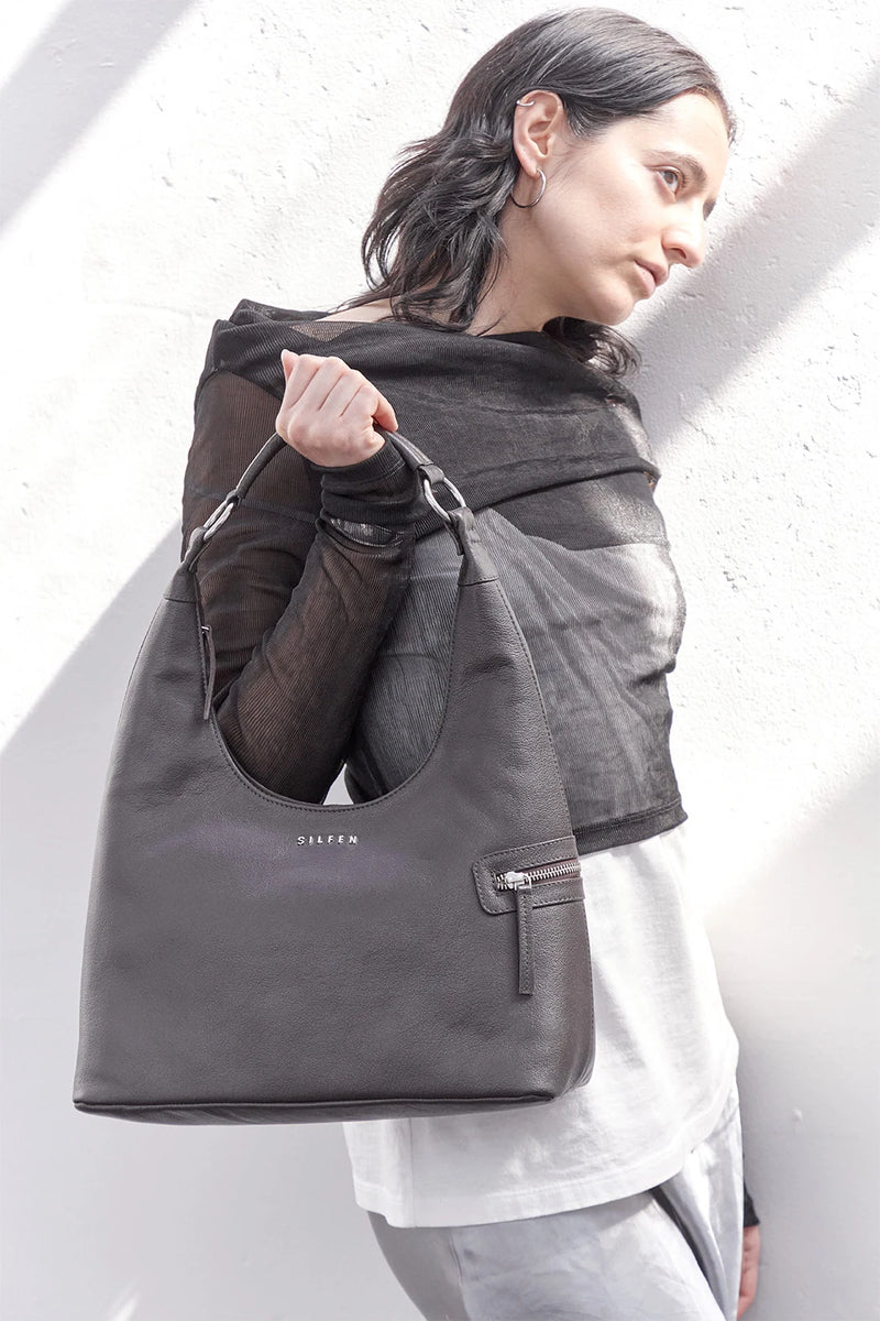 Lola shoulder bag