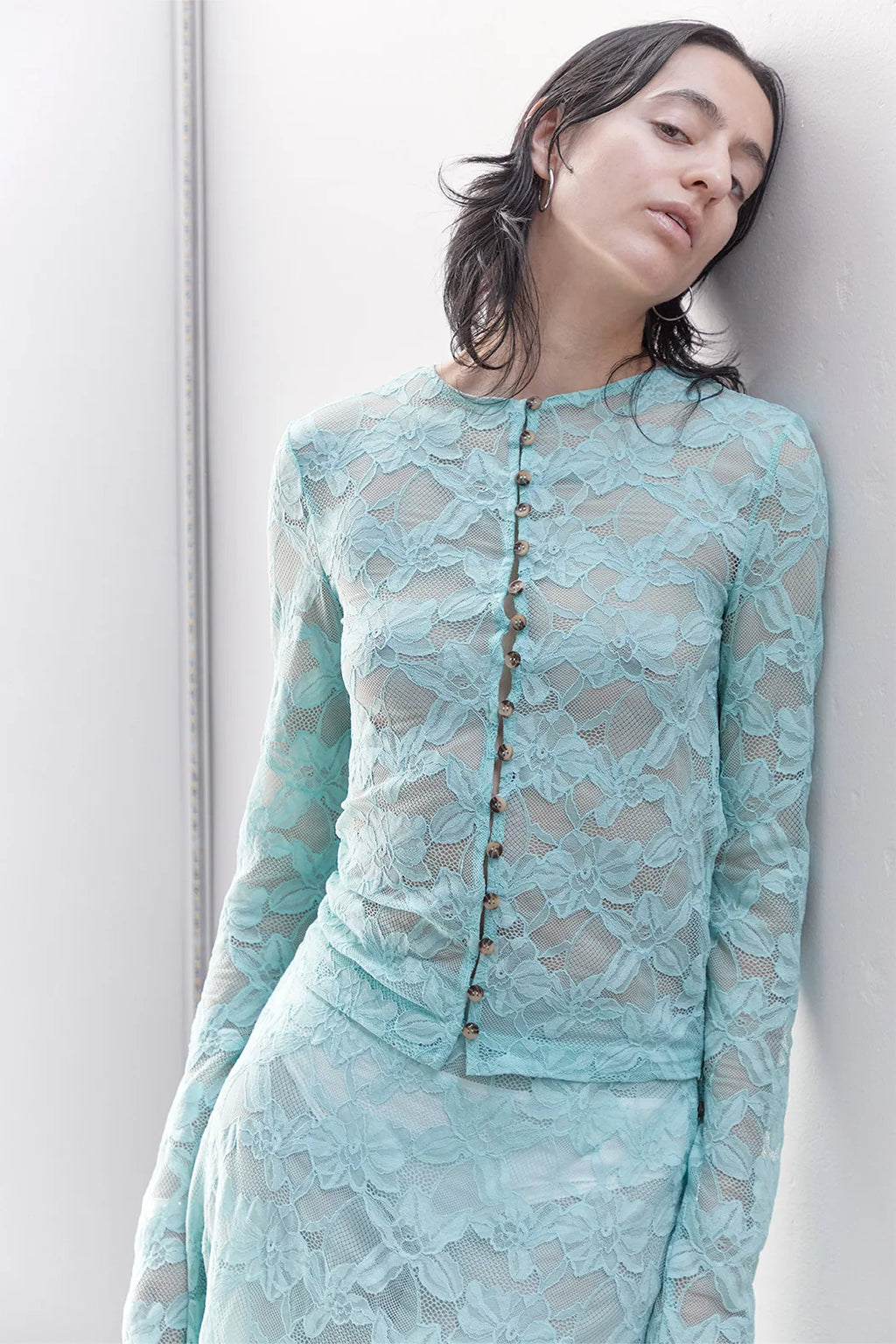 suzen ♡ Stella Strap Lace Cardigan 𝐬𝐮𝐳𝐞𝐧 스젠 | 𝟔𝐭𝐡 𝐒𝐔𝐙𝐄𝐍 𝐌𝐀𝐃𝐄 𝐒𝐭𝐞𝐥𝐥𝐚